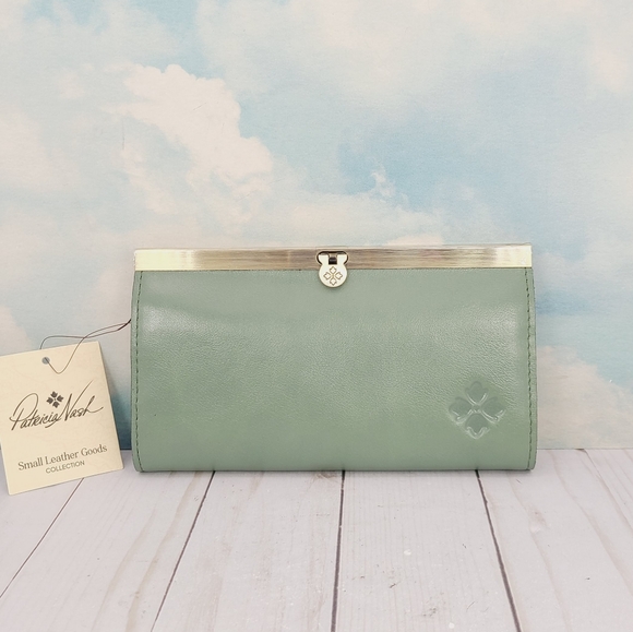 Patricia Nash Cauchy Wallet Sage - Picture 1 of 10